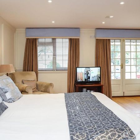 Lord Bute Hotel ไครสต์เชิร์ช ภายนอก รูปภาพ