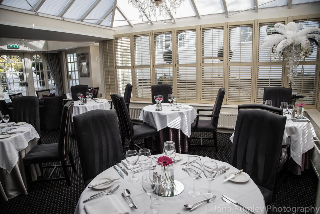 Lord Bute Hotel ไครสต์เชิร์ช ภายนอก รูปภาพ